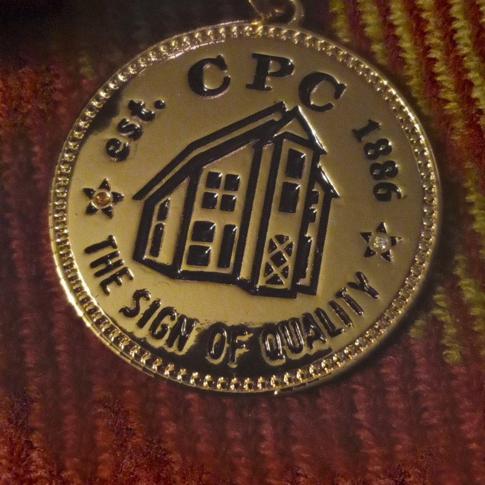 Avon Gold Coin Key Chain 135th Anniversary